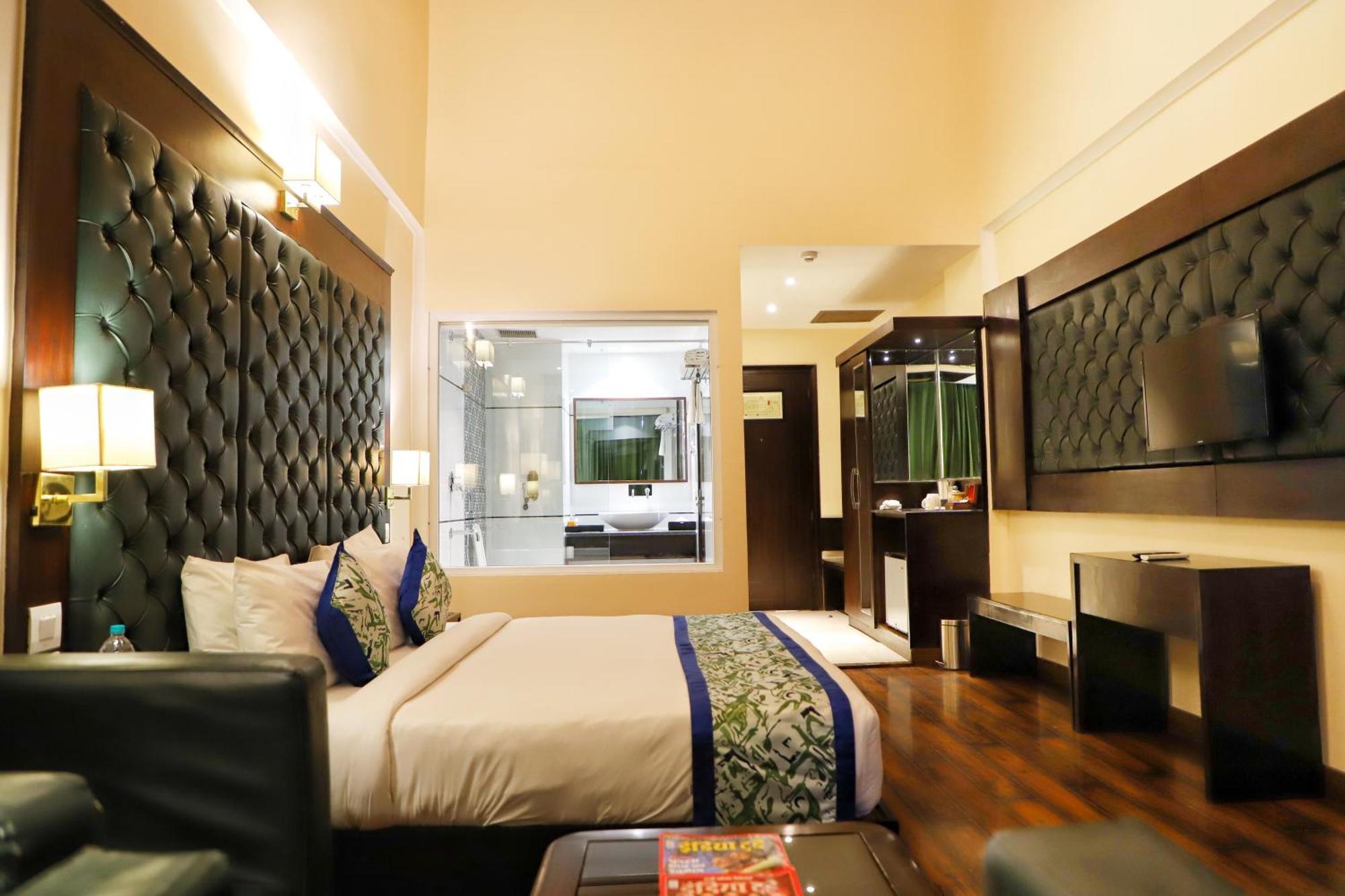 Отель Deventure Shimla Hills Kandaghat Экстерьер фото