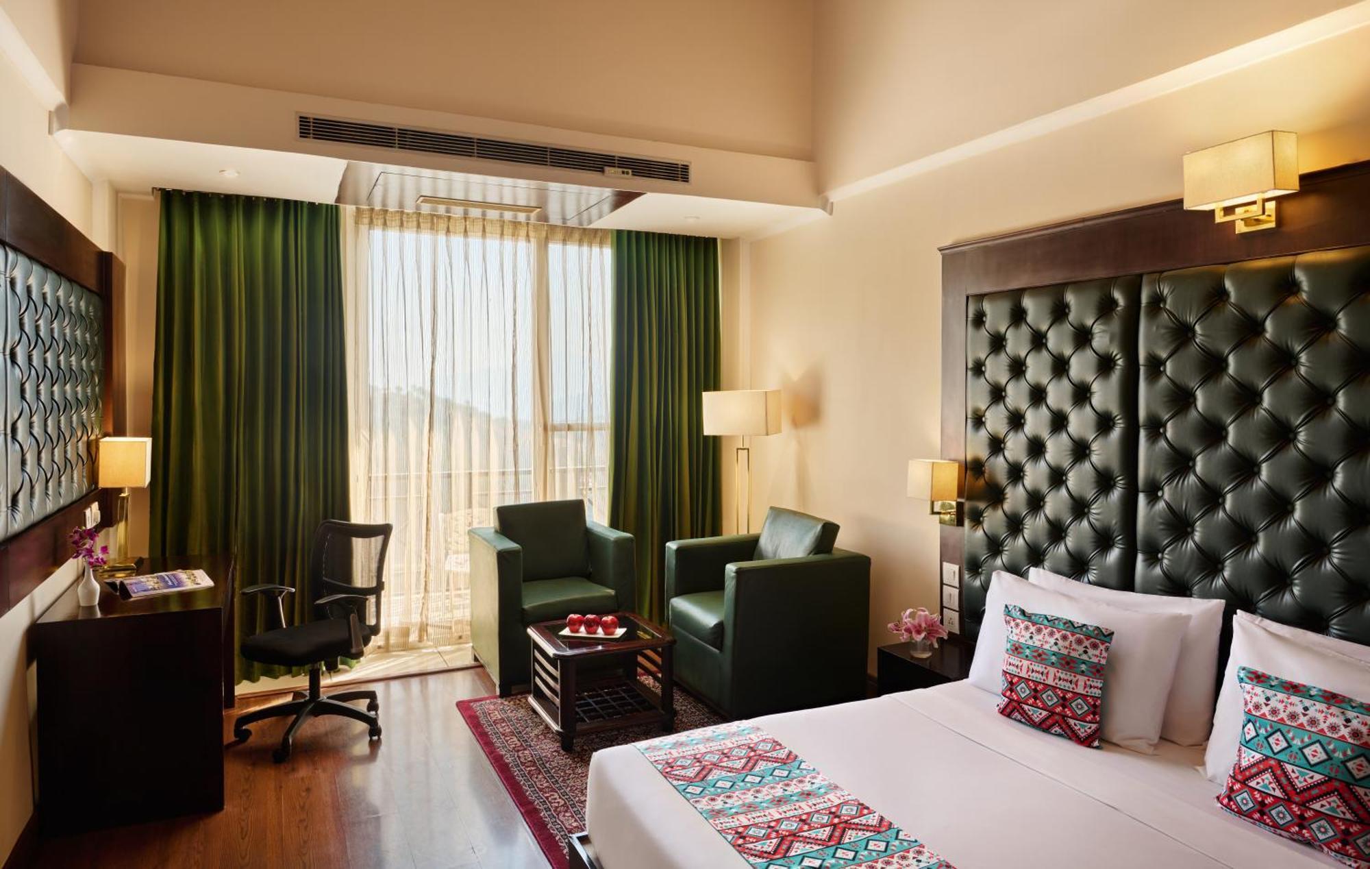Отель Deventure Shimla Hills Kandaghat Экстерьер фото
